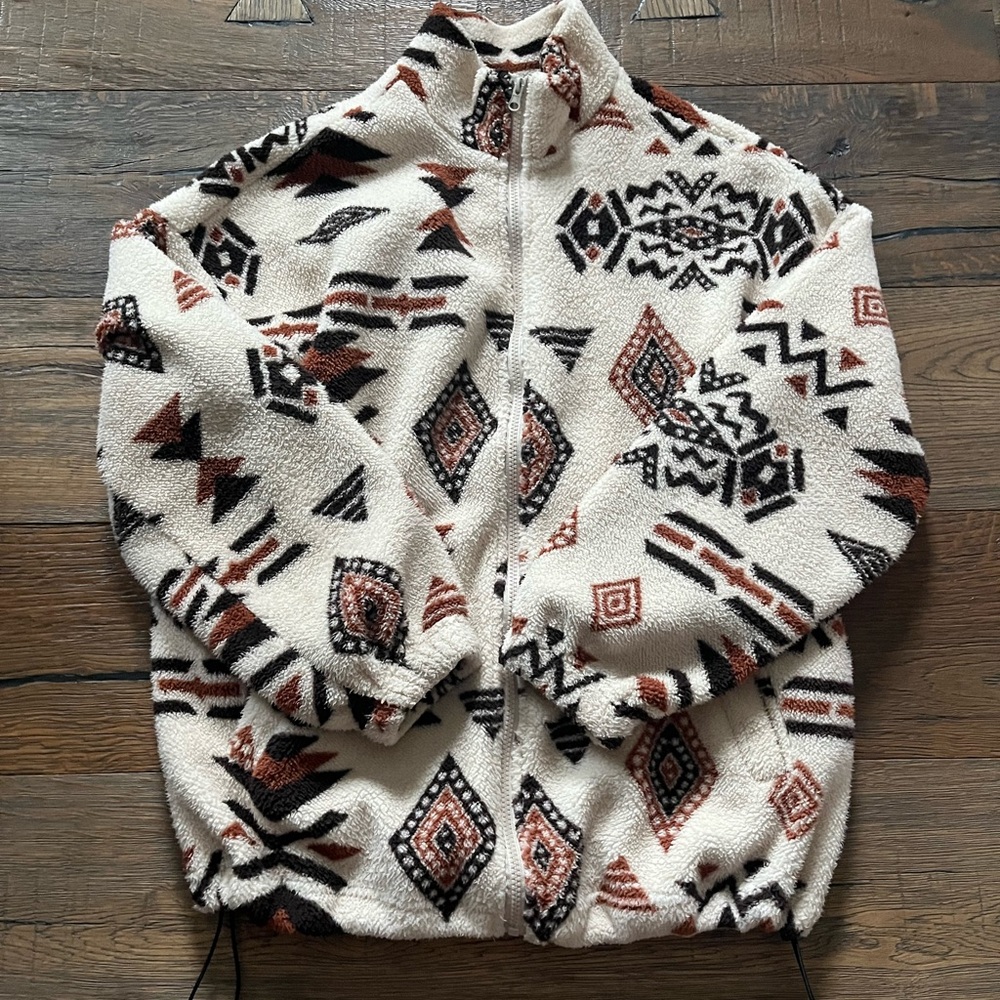 Aztec Patterned Women’s Teddy Sweater - Cream and Brown